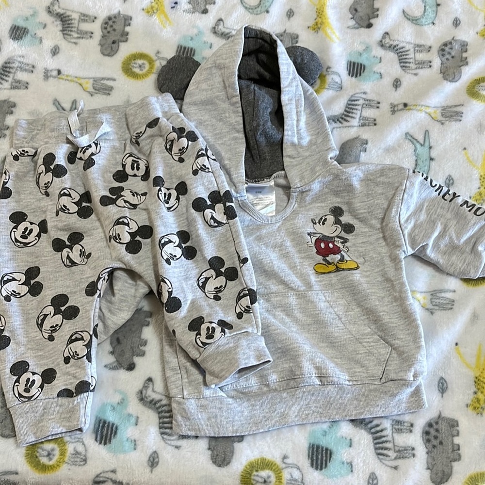 Mickey Mouse set